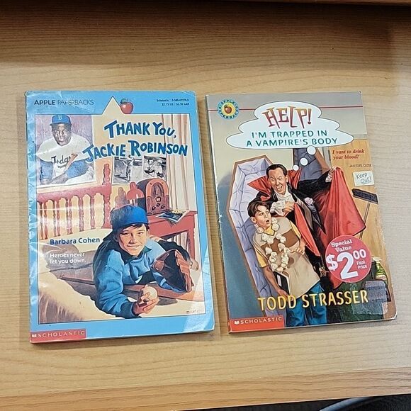 Bundle of 10 assorted paperback books by Scholastic and Dell Yearling - Picture 2 of 6